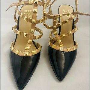 Black and nude studded pumps size 8
